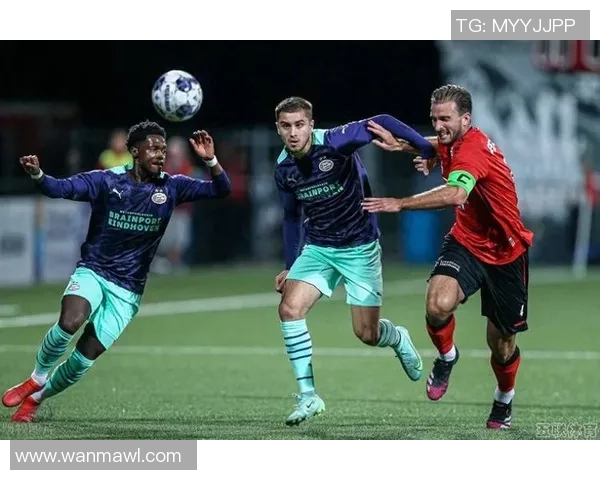 海牙与埃蒙历史交锋回顾及战绩分析详解