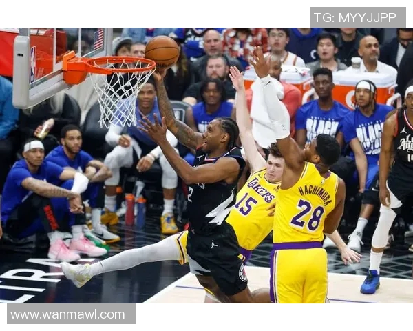 湖人公牛巅峰对决超清回顾精彩瞬间尽在眼前 湖人公牛巅峰对决超清回顾精彩瞬间尽在眼前